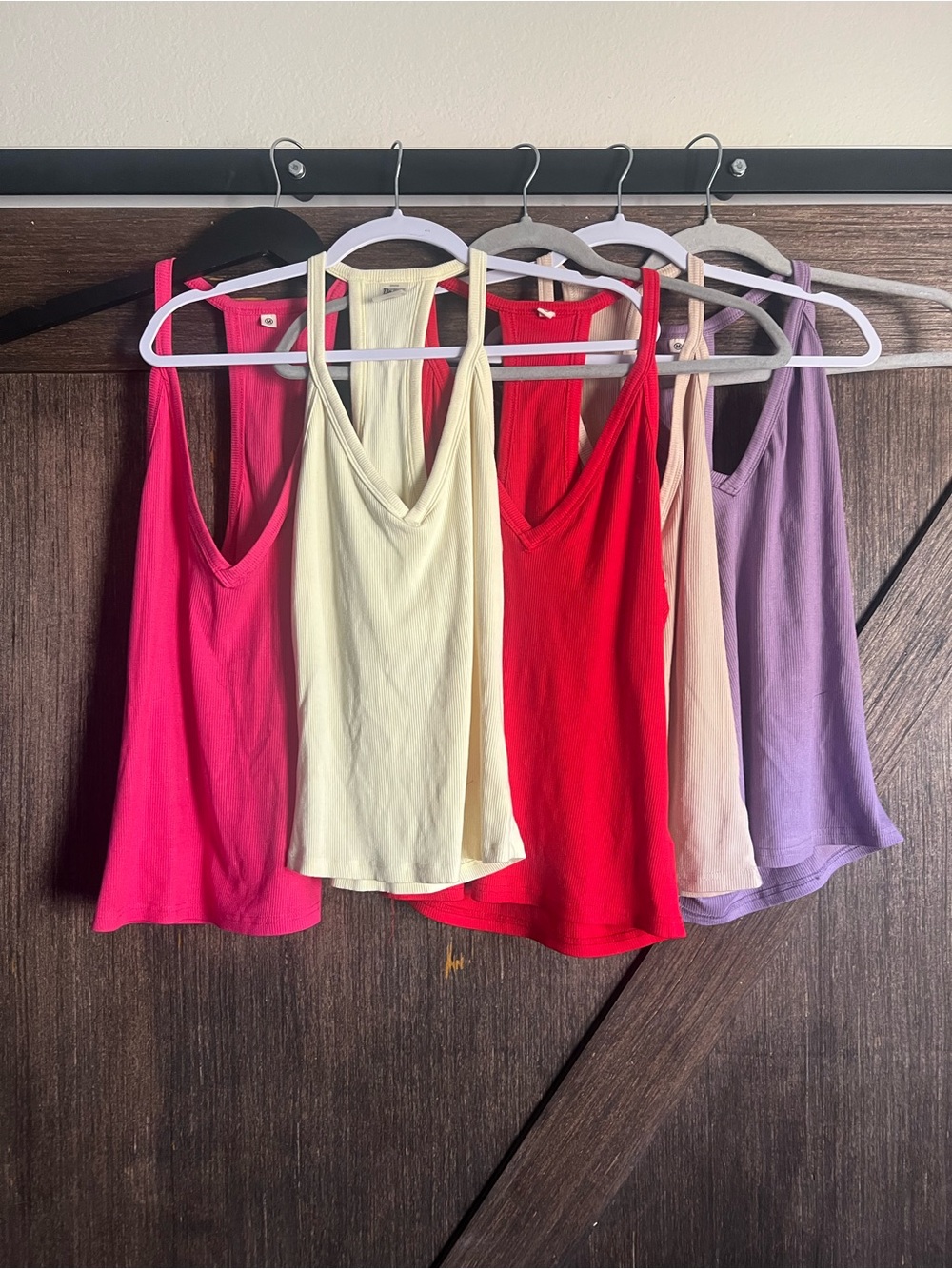 Everyday V-Neck Tank Top - Pink, Cream, Red, Lavender Message me a color!!